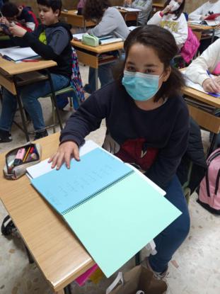 6� EP ELABORA UN POEMARIO CON MOTIVO DEL D�A DEL LIBRO 2022 PARA DONAR A LA BIBL - Foto 4